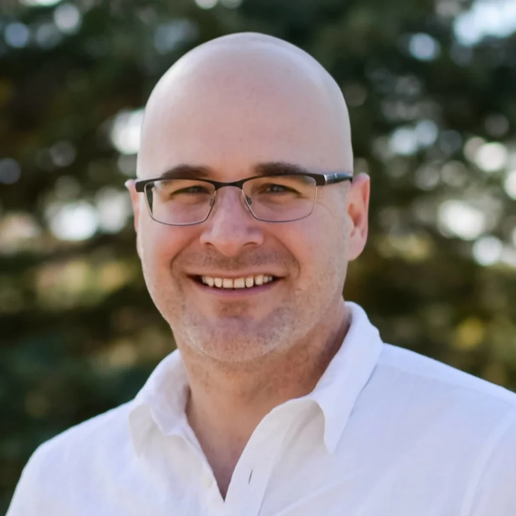 Dustin Bell, Founder and Advisor